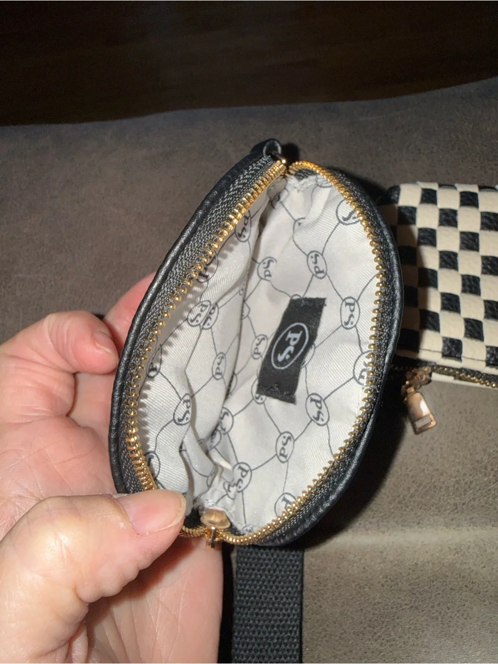Pretty simple Pebbled Leather Wristlet with Black & White Check Card Holder